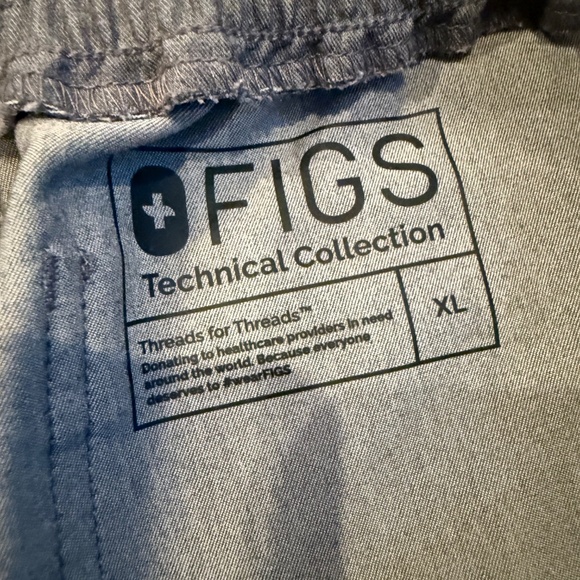 FIGS Women’s Graphite Gray Yola Skinny Medical Scrub Pants Size XL Cargo Pocket - Picture 3 of 9